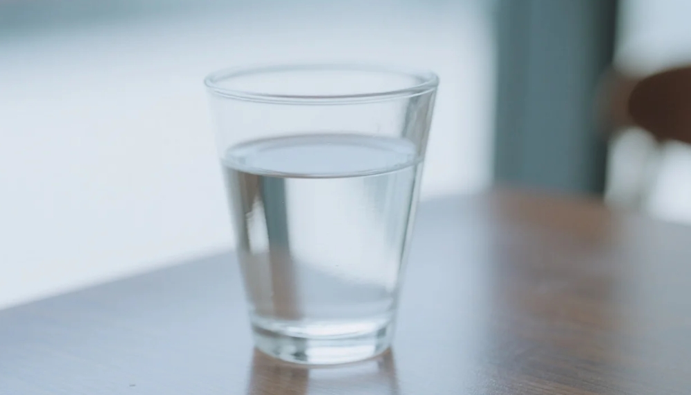 喝水